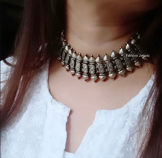 Anvita Silver Statement Festive Choker