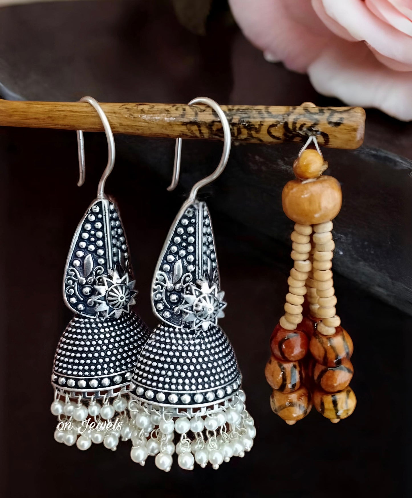 Silverlook alike pearl hook earring