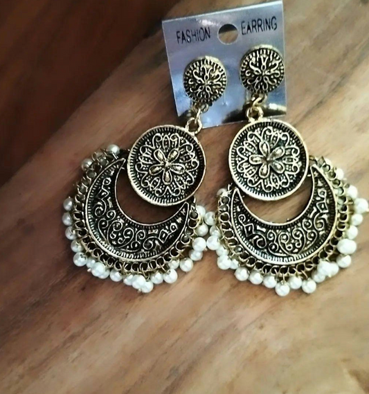 Golden pearl Chandbali - Fashion Jewels