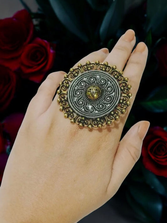 Dualtone Statement Intricate design Ring