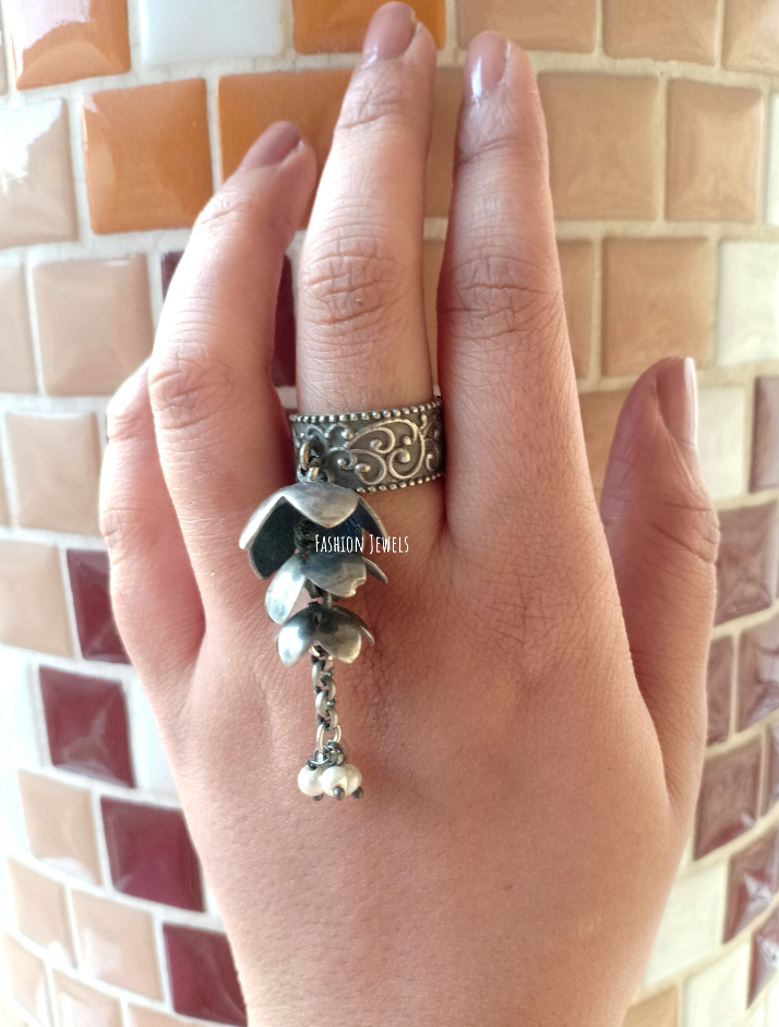 Samira Silverlook alike Ring - Fashion Jewels