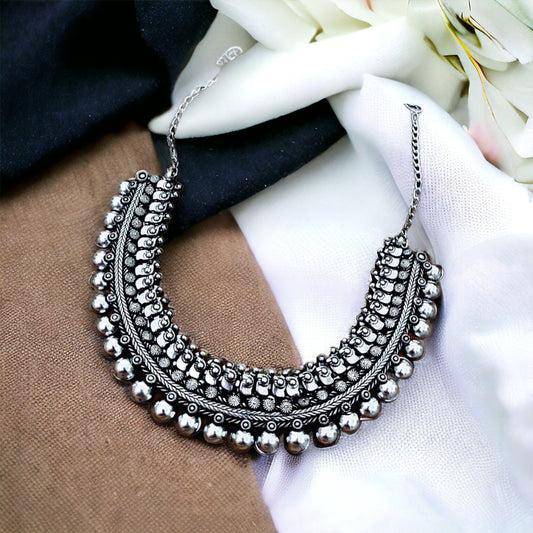 Shrenu Statement Silver Choker - Fashion Jewels