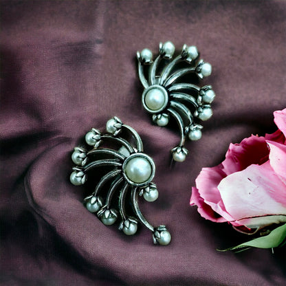 Silver Pearl Statement studs - Fashion Jewels