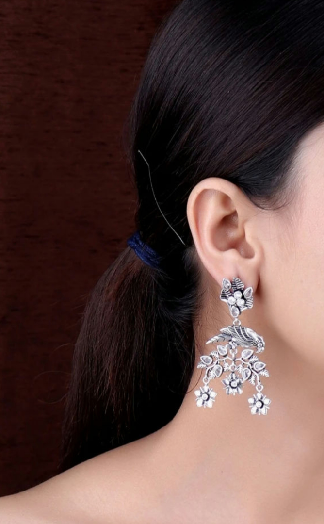 Silverlook alike Zircon Birdy Earring - Fashion Jewels