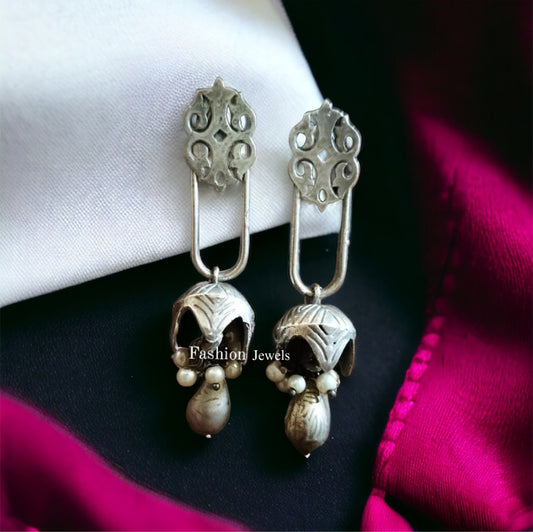 Silverlook alike pearl Lightweight Earring - Fashion Jewels