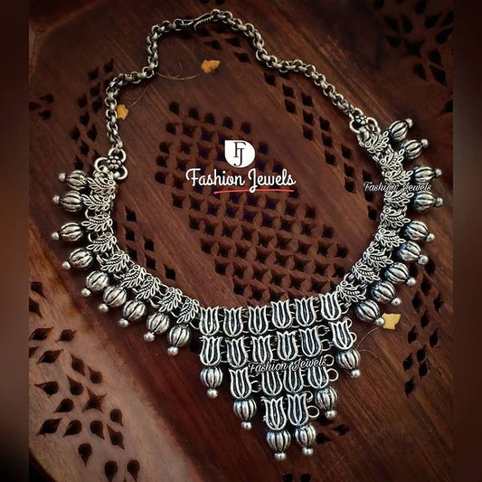 Silver lotus kolhapuri Necklace - Fashion Jewels