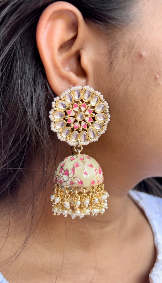 Sunidhi statement kundan pearl jhumka - Fashion Jewels